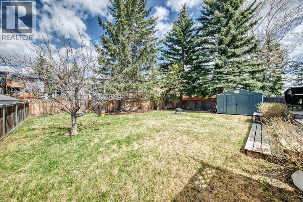 5512 Dalwood Way NW, Calgary, Alberta  T3A 1S7 - Photo 40 - A2308480
