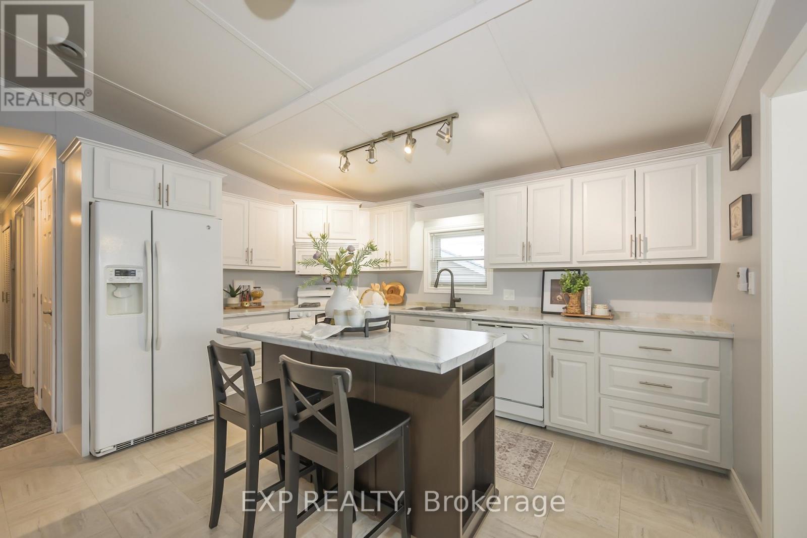 51 - 22790 Amiens Road, Middlesex Centre, Ontario  N0L 1R0 - Photo 13 - X13106912