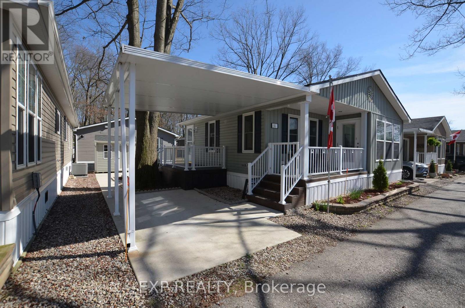 51 - 22790 Amiens Road, Middlesex Centre, Ontario  N0L 1R0 - Photo 2 - X13106912