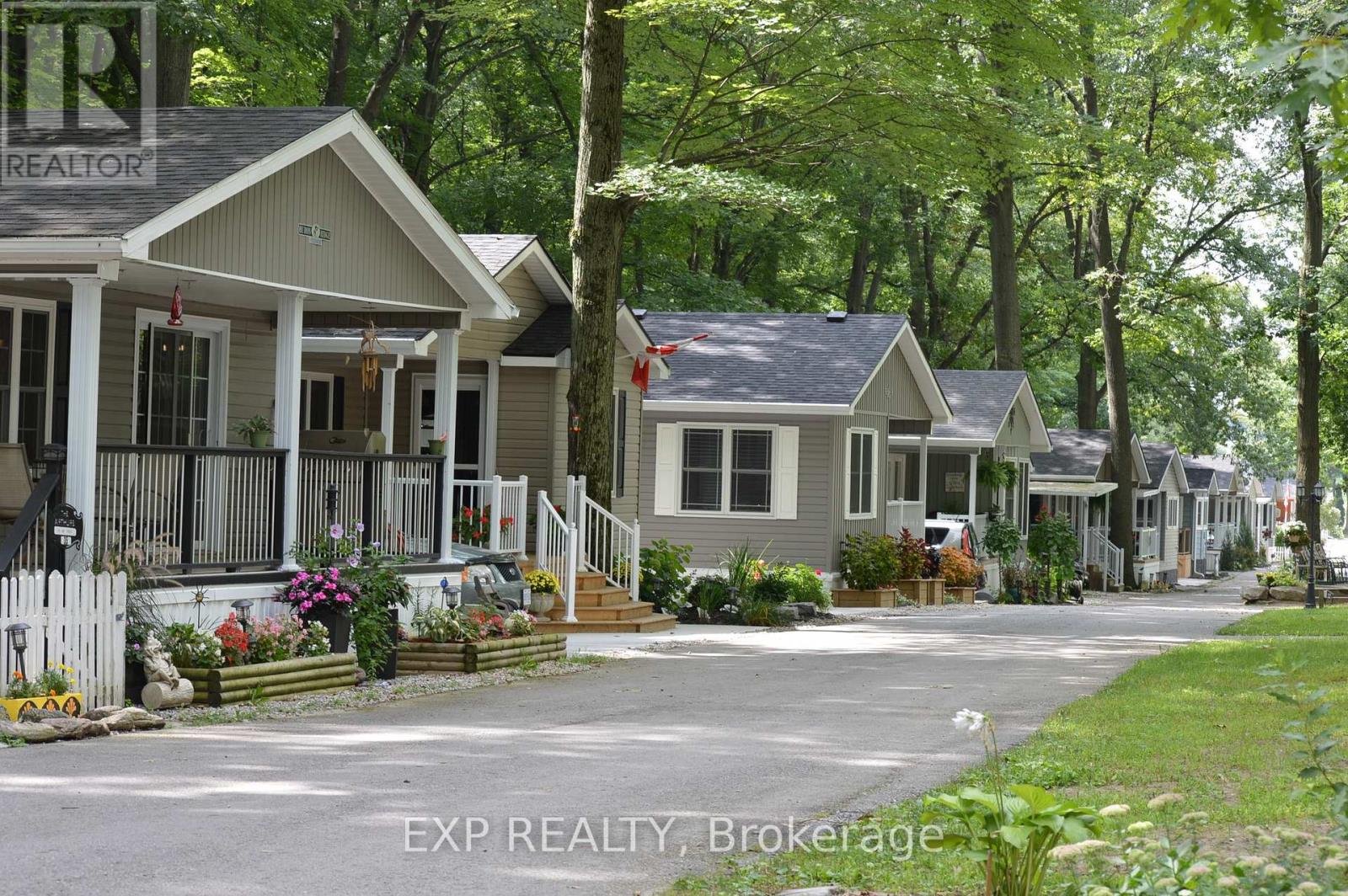 51 - 22790 Amiens Road, Middlesex Centre, Ontario  N0L 1R0 - Photo 34 - X13106912