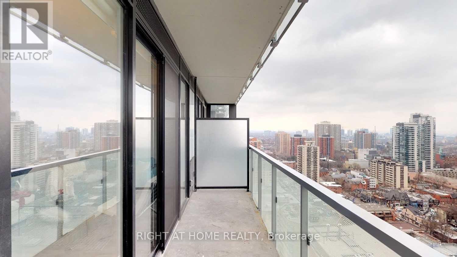 2403 - 28 Wellesley Street E, Toronto, Ontario  M4Y 0C4 - Photo 13 - C13106886