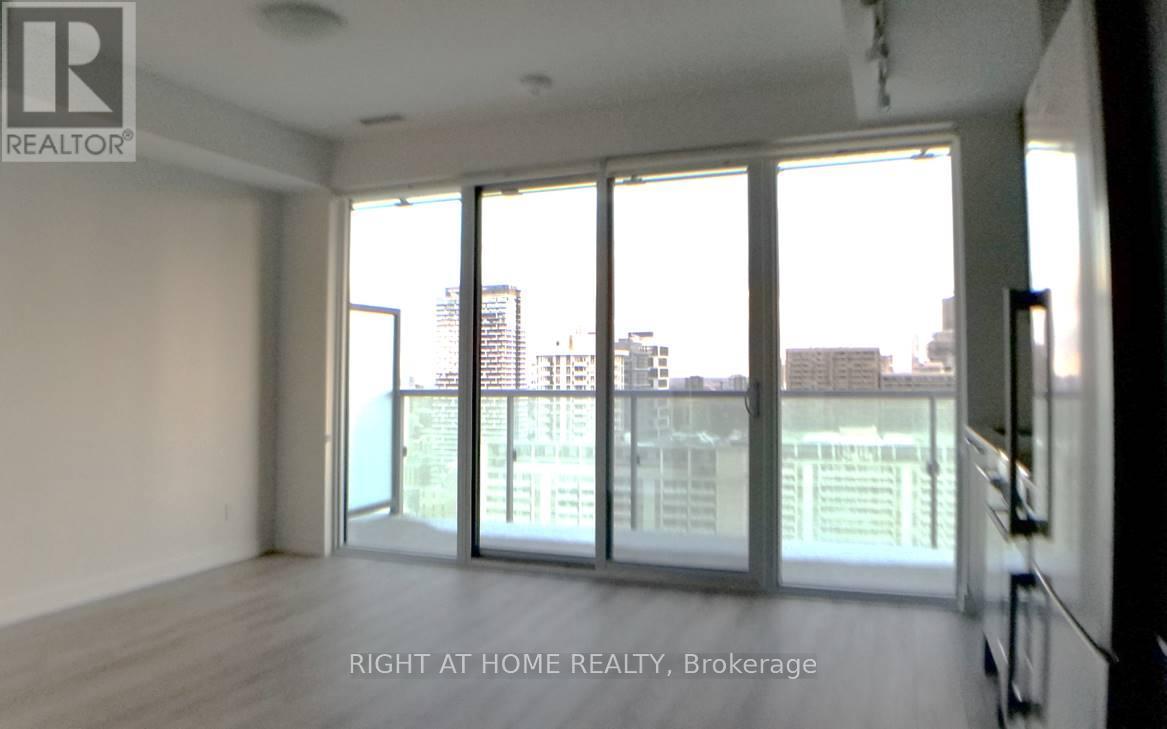 2403 - 28 Wellesley Street E, Toronto, Ontario  M4Y 0C4 - Photo 4 - C13106886