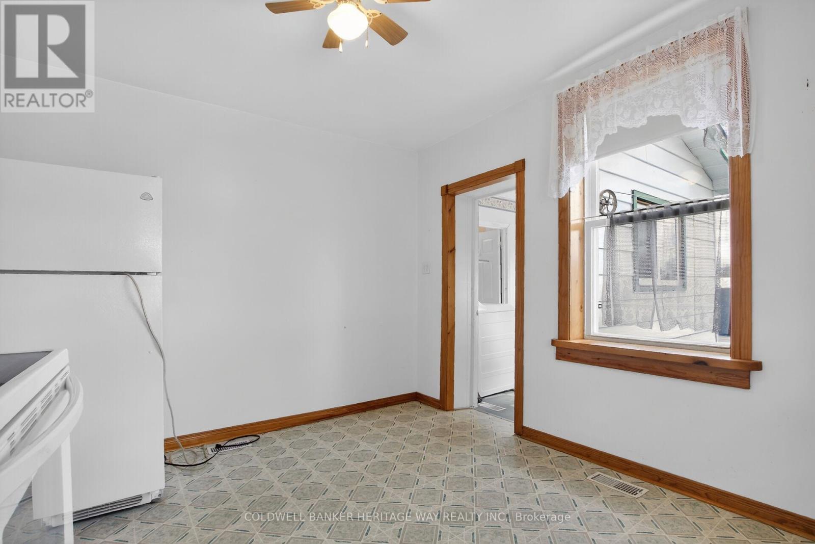 114 & 112 Clarence Street, Lanark Highlands, Ontario  K0G 1K0 - Photo 13 - X13106866