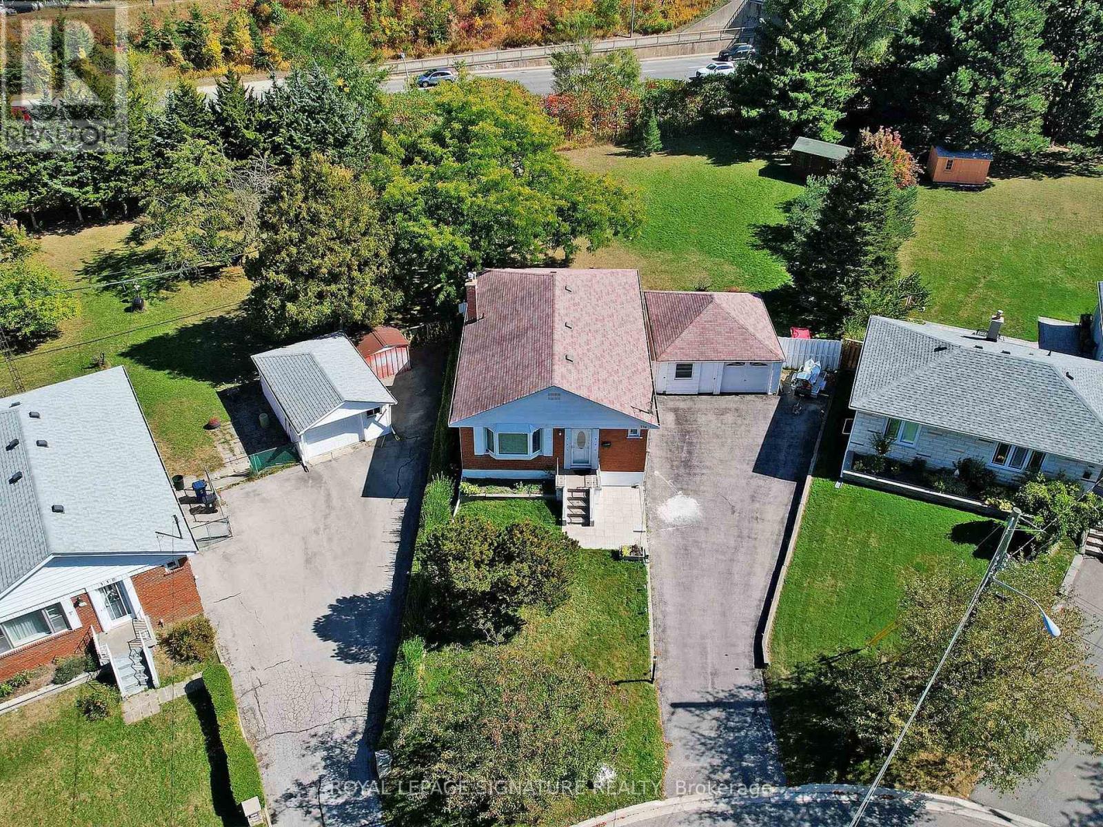 Main - 116 Earlton Road, Toronto, Ontario  M1T 3V4 - Photo 11 - E13106880