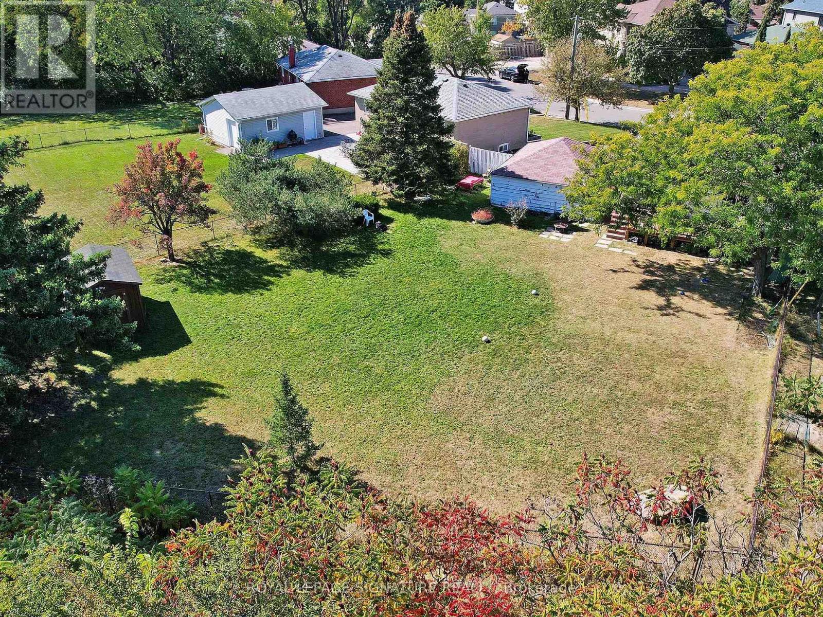 Main - 116 Earlton Road, Toronto, Ontario  M1T 3V4 - Photo 17 - E13106880