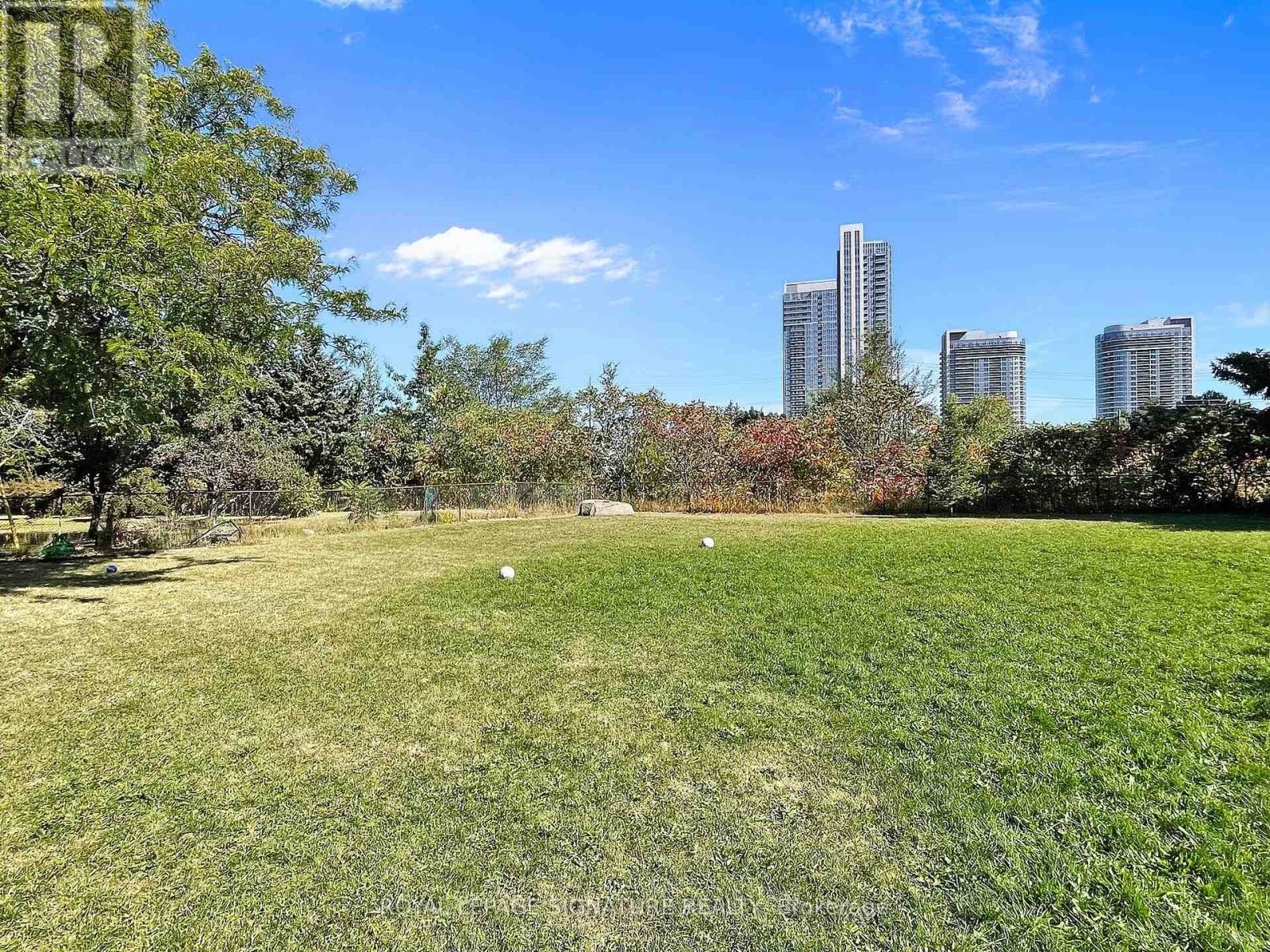 Main - 116 Earlton Road, Toronto, Ontario  M1T 3V4 - Photo 7 - E13106880