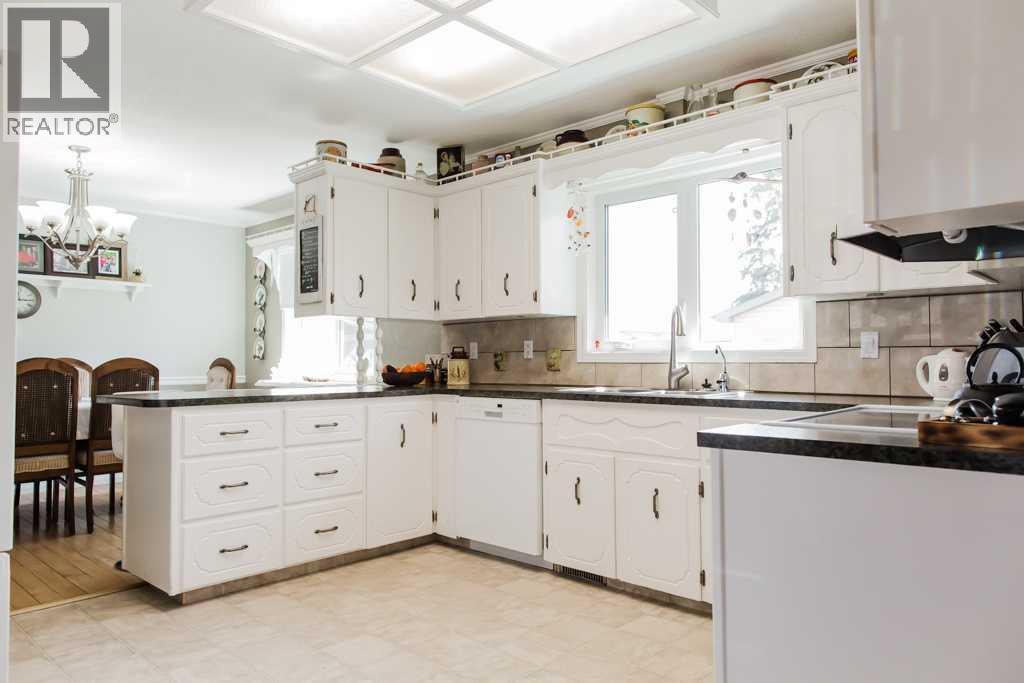 9915 101 Avenue, Clairmont, Alberta  T8X 5A5 - Photo 7 - A2309139