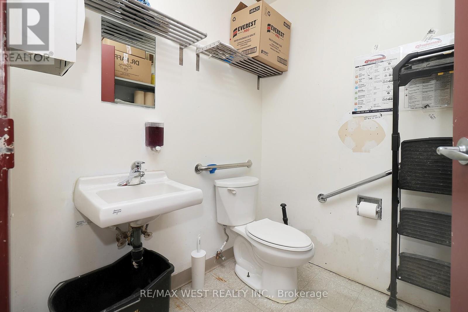 21 - 1118 Centre St Street, Vaughan, Ontario  L4J 7R9 - Photo 12 - N13106896