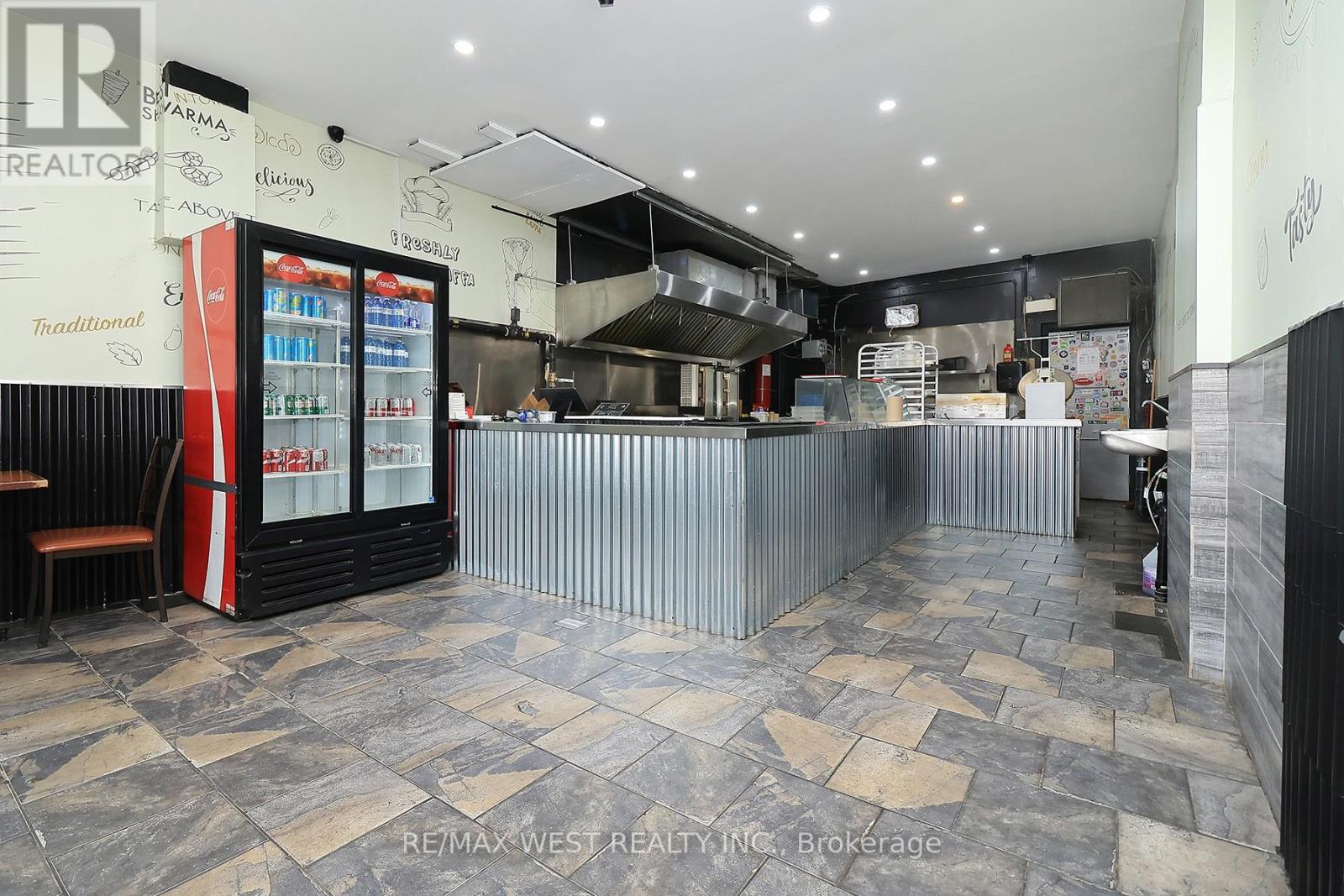 21 - 1118 Centre St Street, Vaughan, Ontario  L4J 7R9 - Photo 23 - N13106896