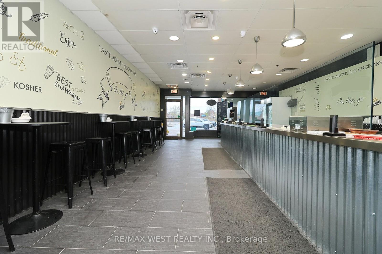 21 - 1118 Centre St Street, Vaughan, Ontario  L4J 7R9 - Photo 6 - N13106896