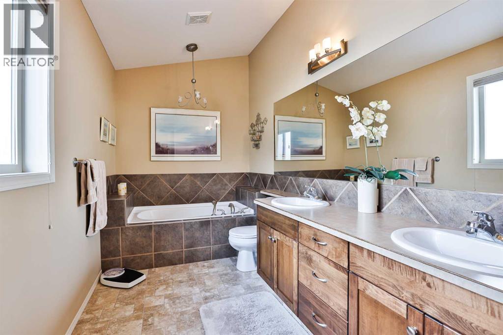 91 Fairmont Point S, Lethbridge, Alberta  T1K 7W8 - Photo 13 - A2302875