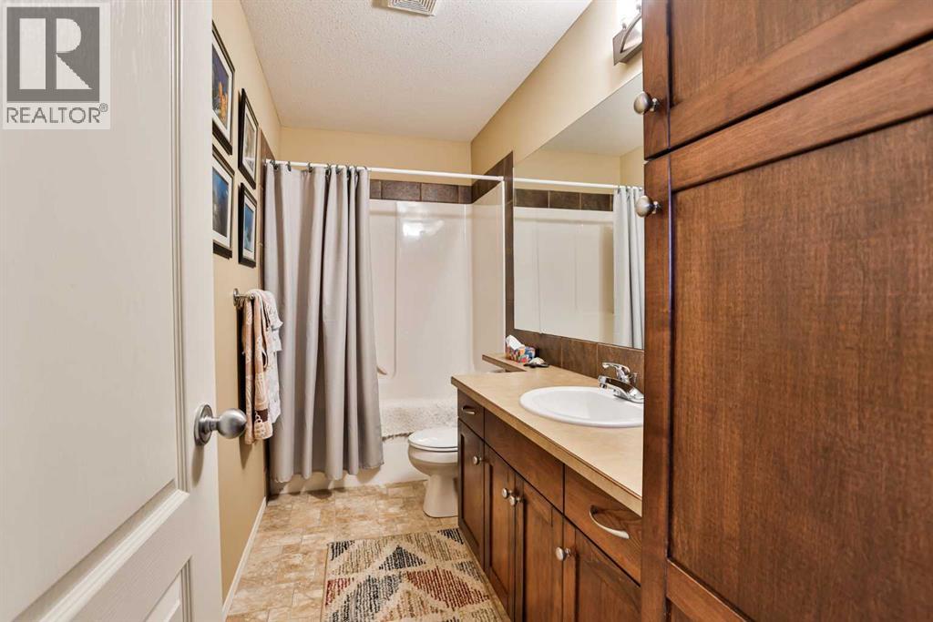91 Fairmont Point S, Lethbridge, Alberta  T1K 7W8 - Photo 25 - A2302875