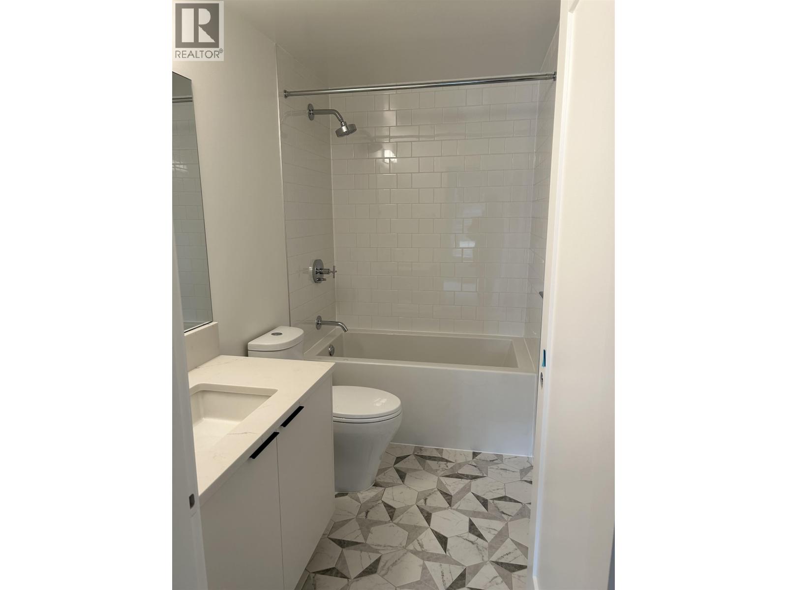 6 237 Ridgeway Avenue, North Vancouver, British Columbia  V7L 0H6 - Photo 25 - R3118357