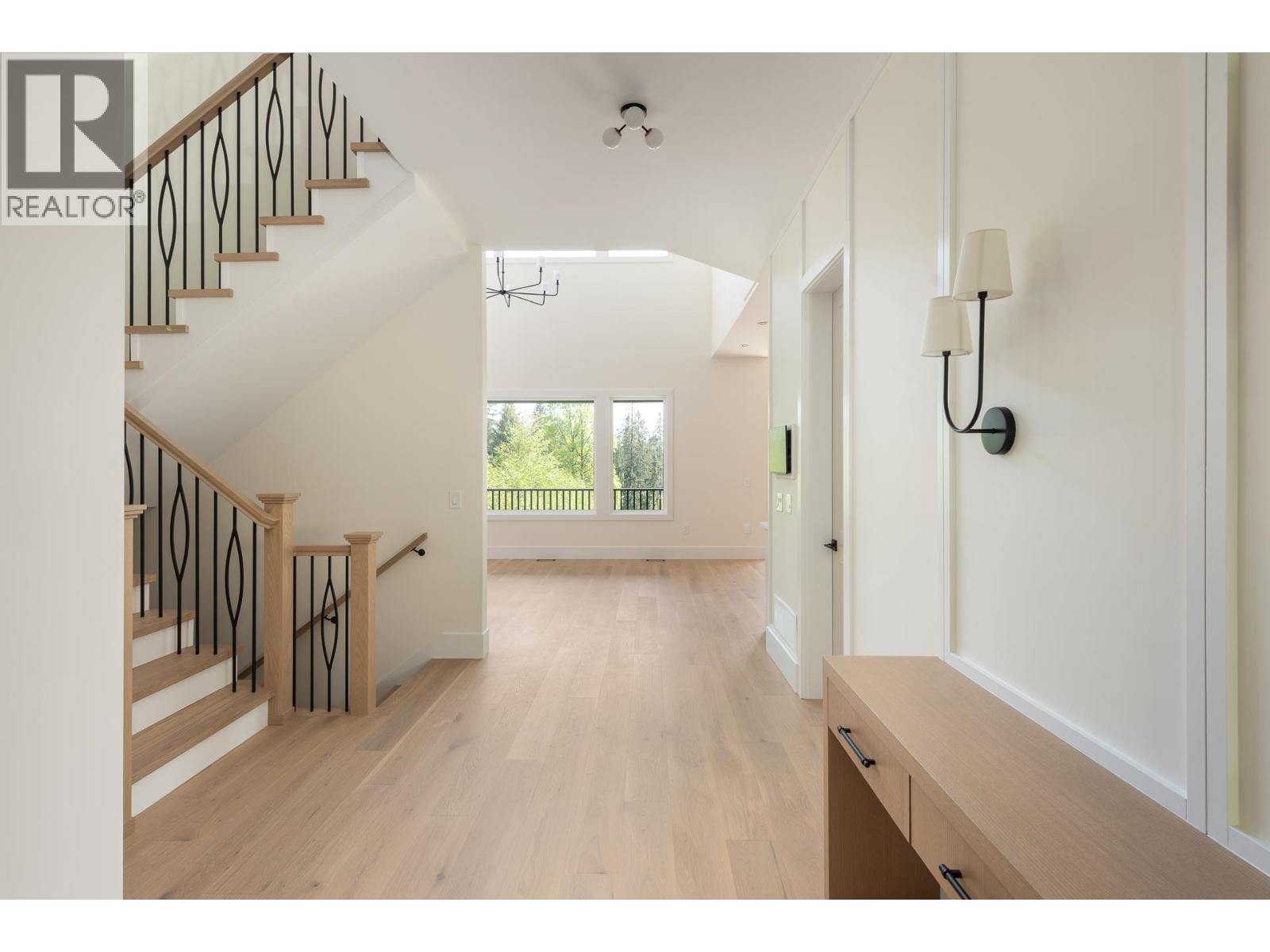 3510 Danielson Drive, Coquitlam, British Columbia V3E 3H2 - Photo 5 - R3062206