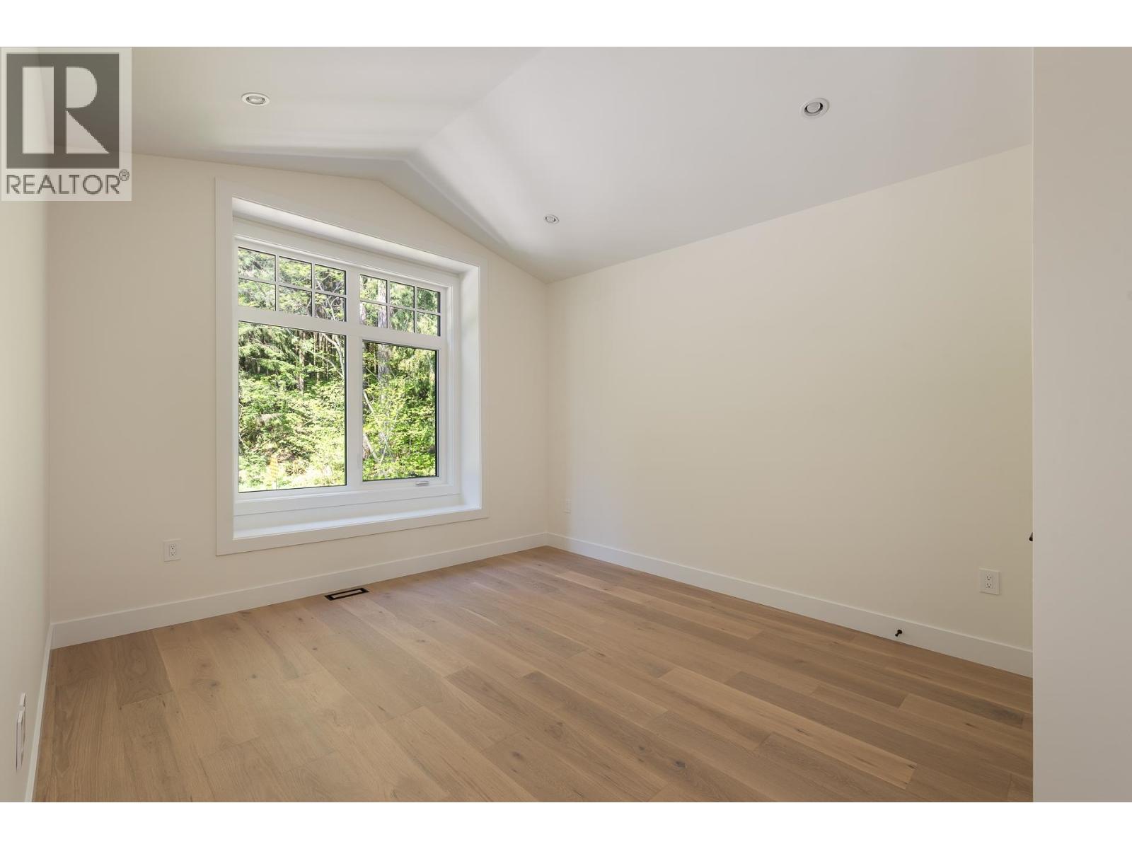 3510 Danielson Drive, Coquitlam, British Columbia V3E 3H2 - Photo 27 - R3062206