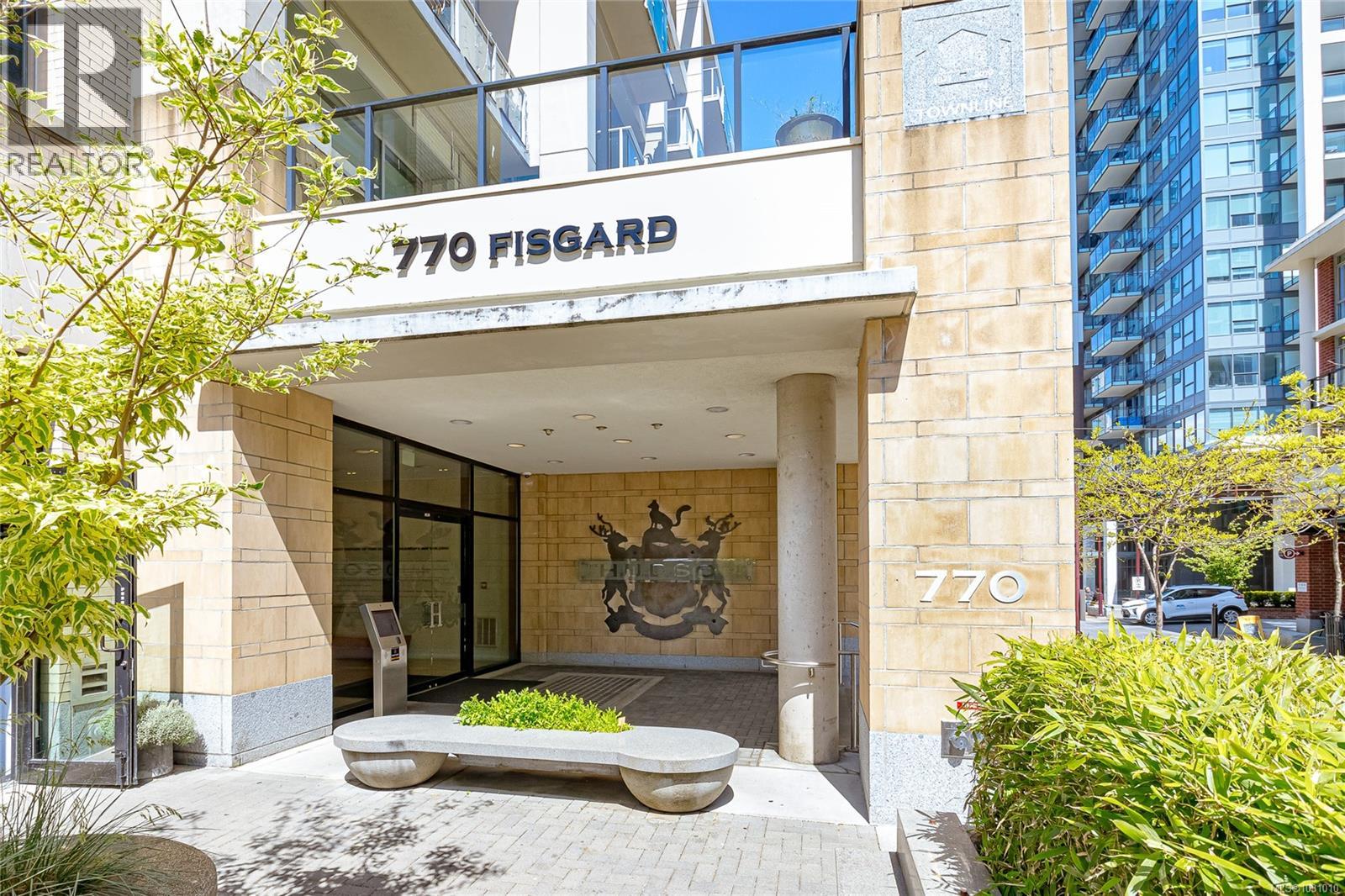 417 770 Fisgard St, Victoria, British Columbia  V8W 0B8 - Photo 2 - 1031010
