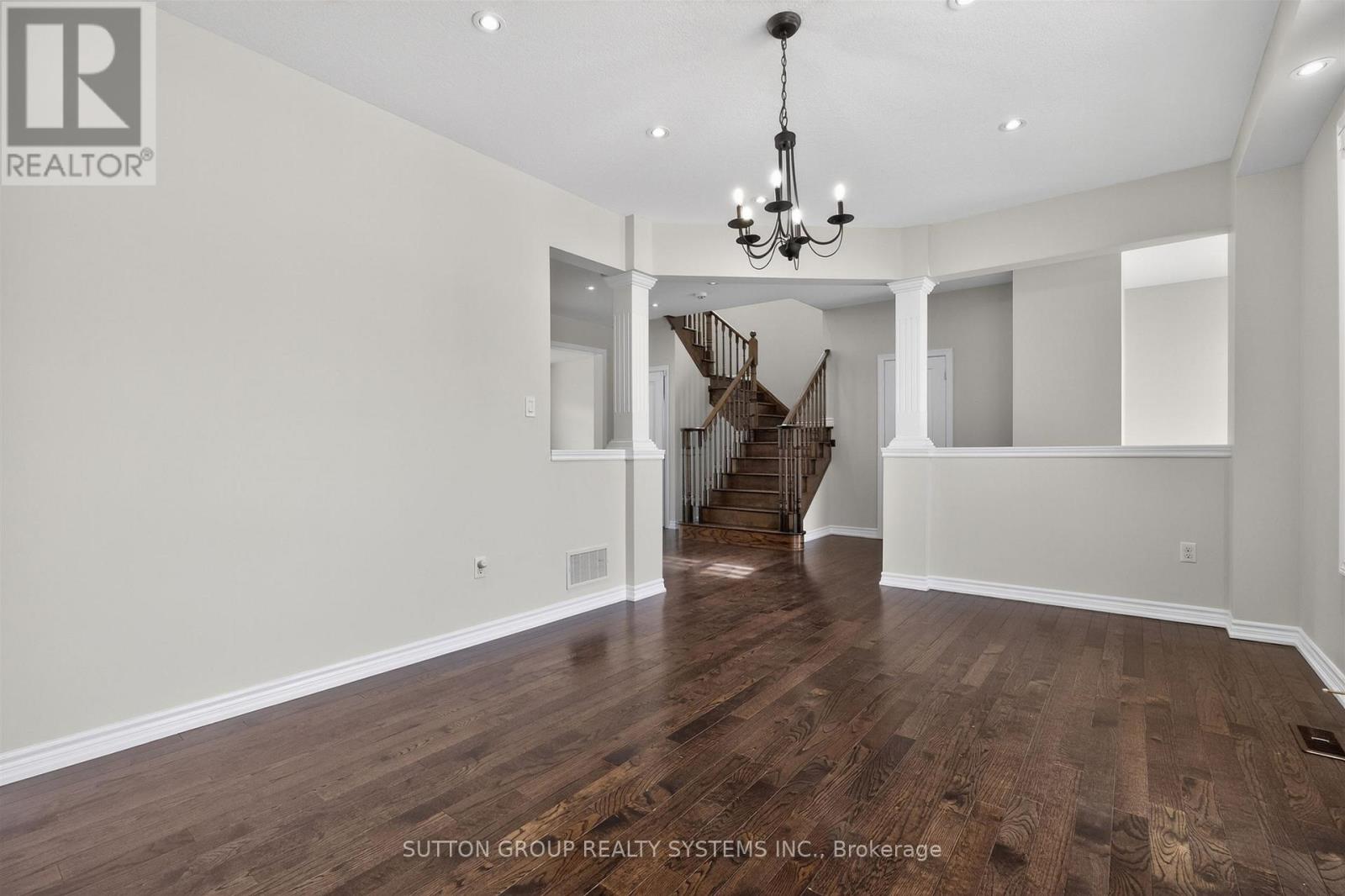 573 Miller Way, Milton, Ontario  L9T 8L8 - Photo 6 - W13106864