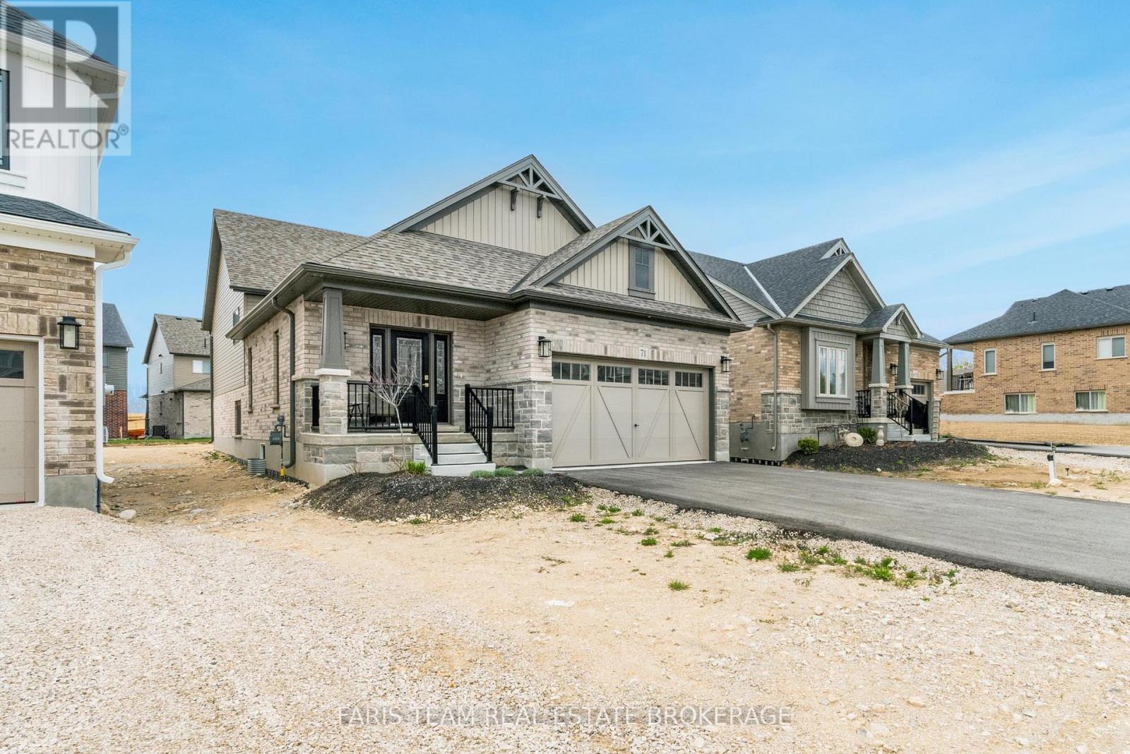 71 Uplands Drive, Grey Highlands, Ontario  N0C 1H0 - Photo 3 - X13106888