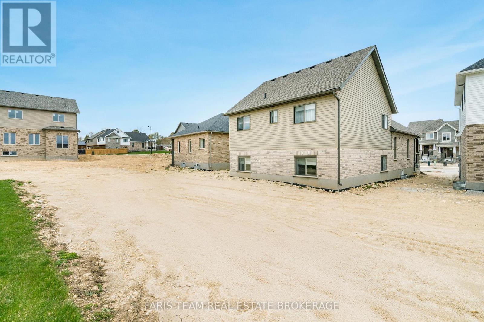 71 Uplands Drive, Grey Highlands, Ontario  N0C 1H0 - Photo 33 - X13106888