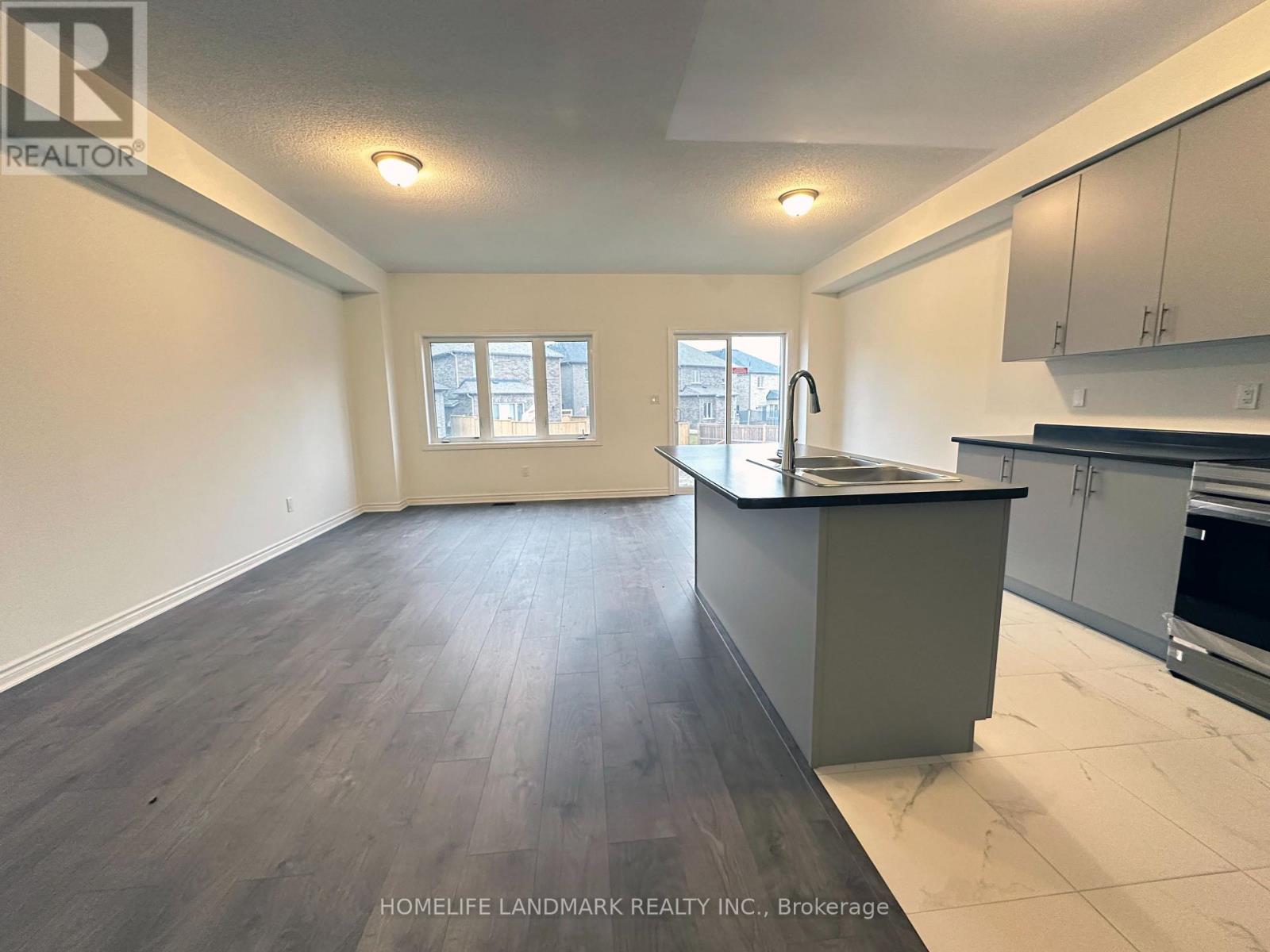 41 Sapphire Way, Thorold, Ontario  L2V 0L4 - Photo 4 - X13106902