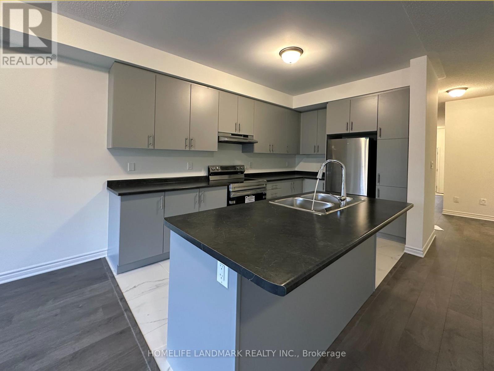 41 Sapphire Way, Thorold, Ontario  L2V 0L4 - Photo 5 - X13106902