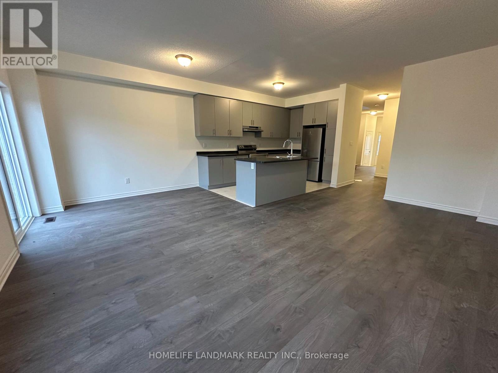 41 Sapphire Way, Thorold, Ontario  L2V 0L4 - Photo 8 - X13106902