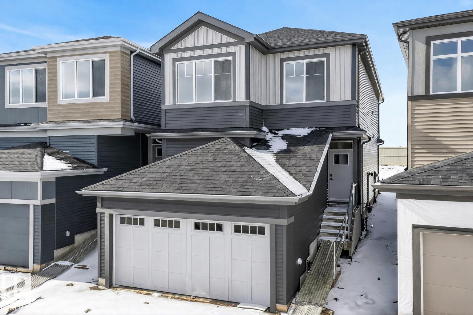 8108 230 Street Nw, Edmonton, Alberta  T5T 7Y1 - Photo 2 - E4478649