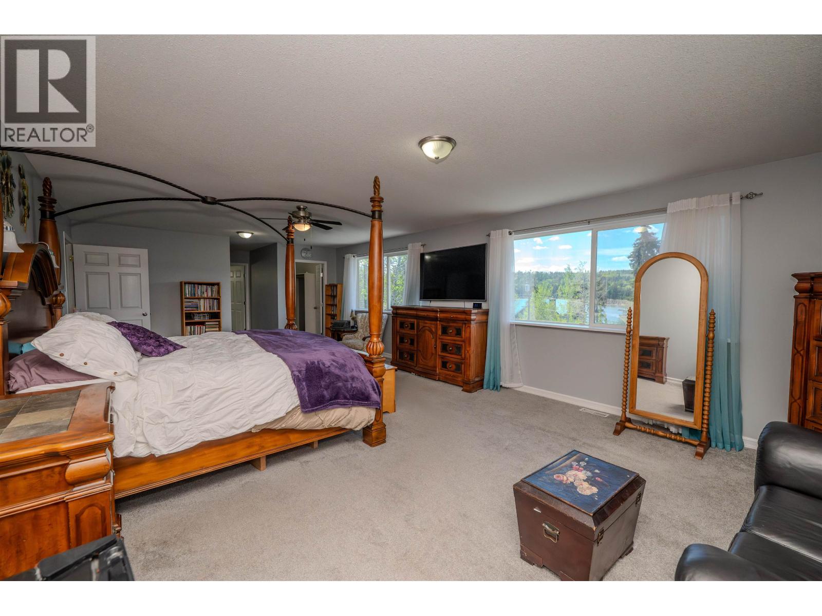 3451 Dunsmuir Road, Lac La Hache, British Columbia  V0K 1T1 - Photo 16 - R3121322