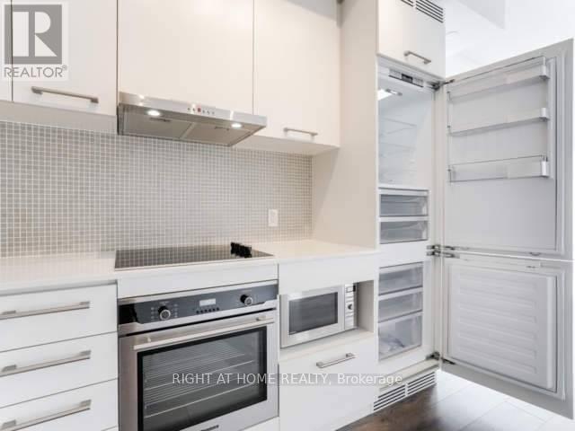 3106 - 87 Peter Street, Toronto, Ontario  M5V 0P1 - Photo 12 - C13106944