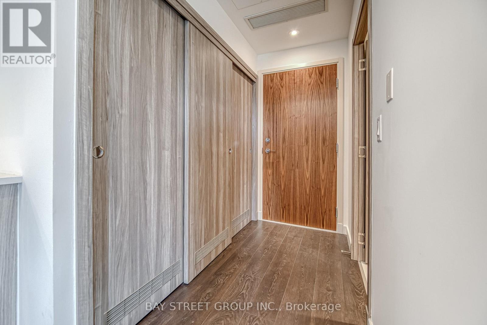 602 - 27 Mcmahon Drive, Toronto, Ontario  M2K 0J2 - Photo 3 - C13106974