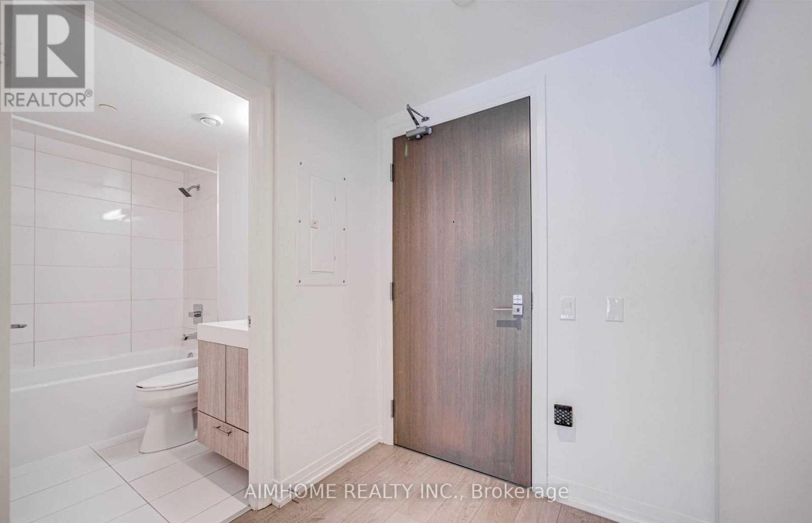 823 - 251 Jarvis Street, Toronto, Ontario  M5B 0C3 - Photo 3 - C13107016