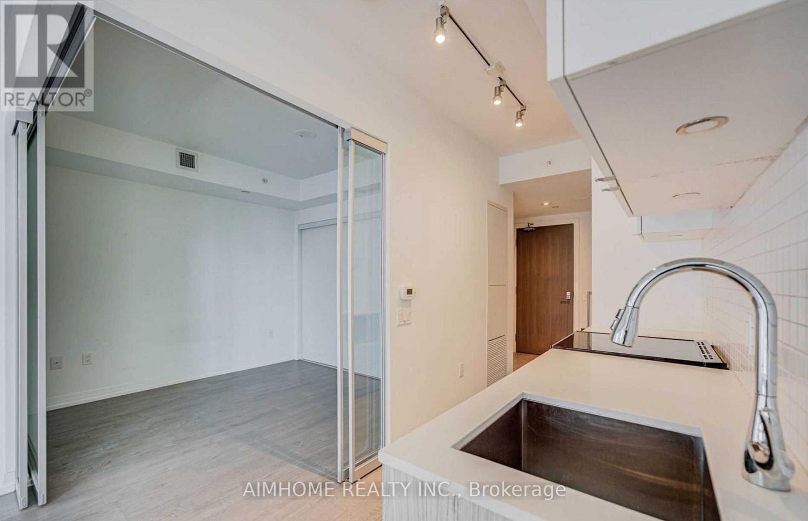 823 - 251 Jarvis Street, Toronto, Ontario  M5B 0C3 - Photo 6 - C13107016