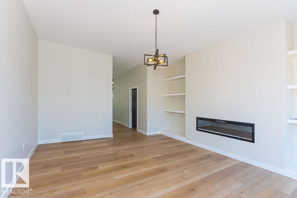 9814 155 St Nw, Edmonton, Alberta  T5P 2K9 - Photo 17 - E4486807