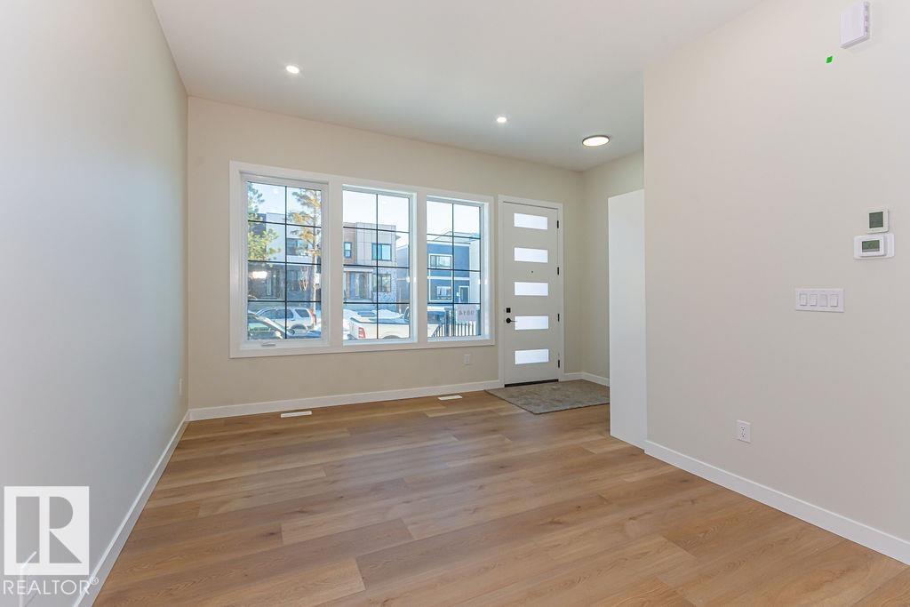 9814 155 St Nw, Edmonton, Alberta  T5P 2K9 - Photo 4 - E4486807