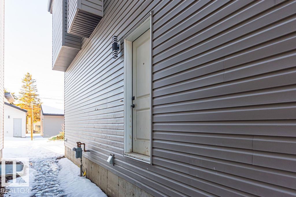9814 155 St Nw, Edmonton, Alberta  T5P 2K9 - Photo 47 - E4486807