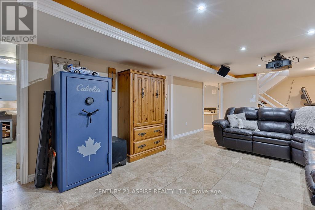 62 Herman Street, Petawawa, Ontario  K8H 1W2 - Photo 20 - X13106972