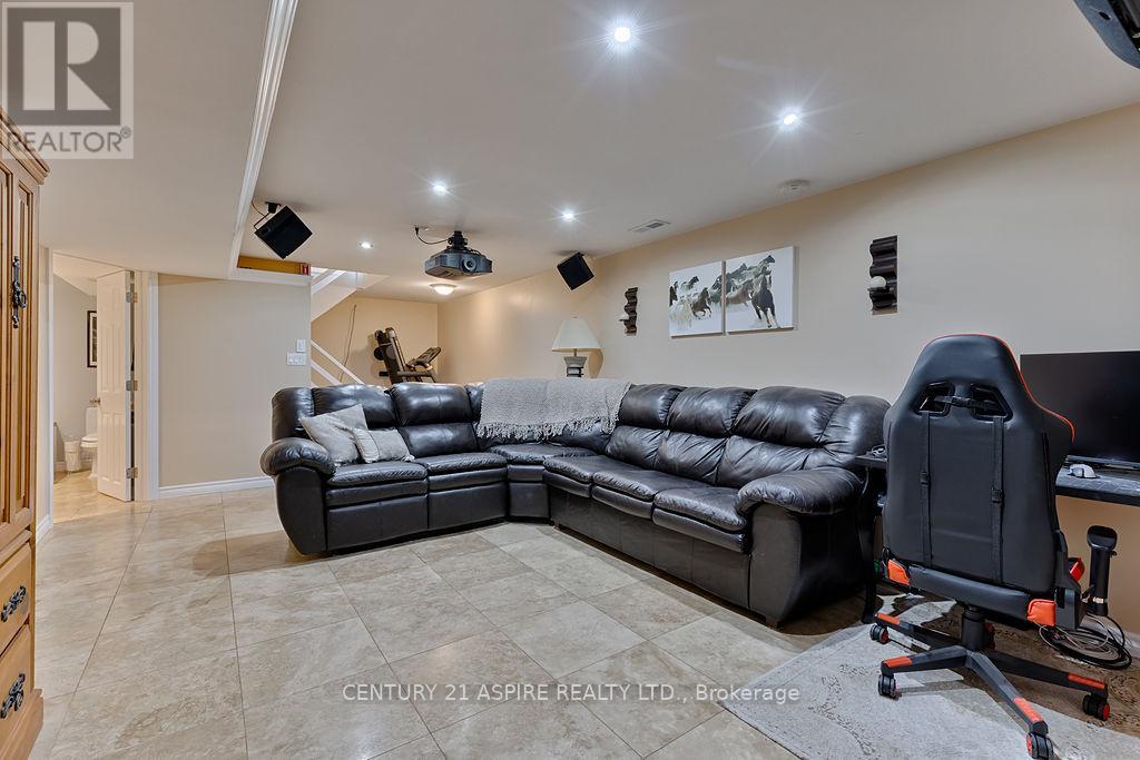 62 Herman Street, Petawawa, Ontario  K8H 1W2 - Photo 21 - X13106972