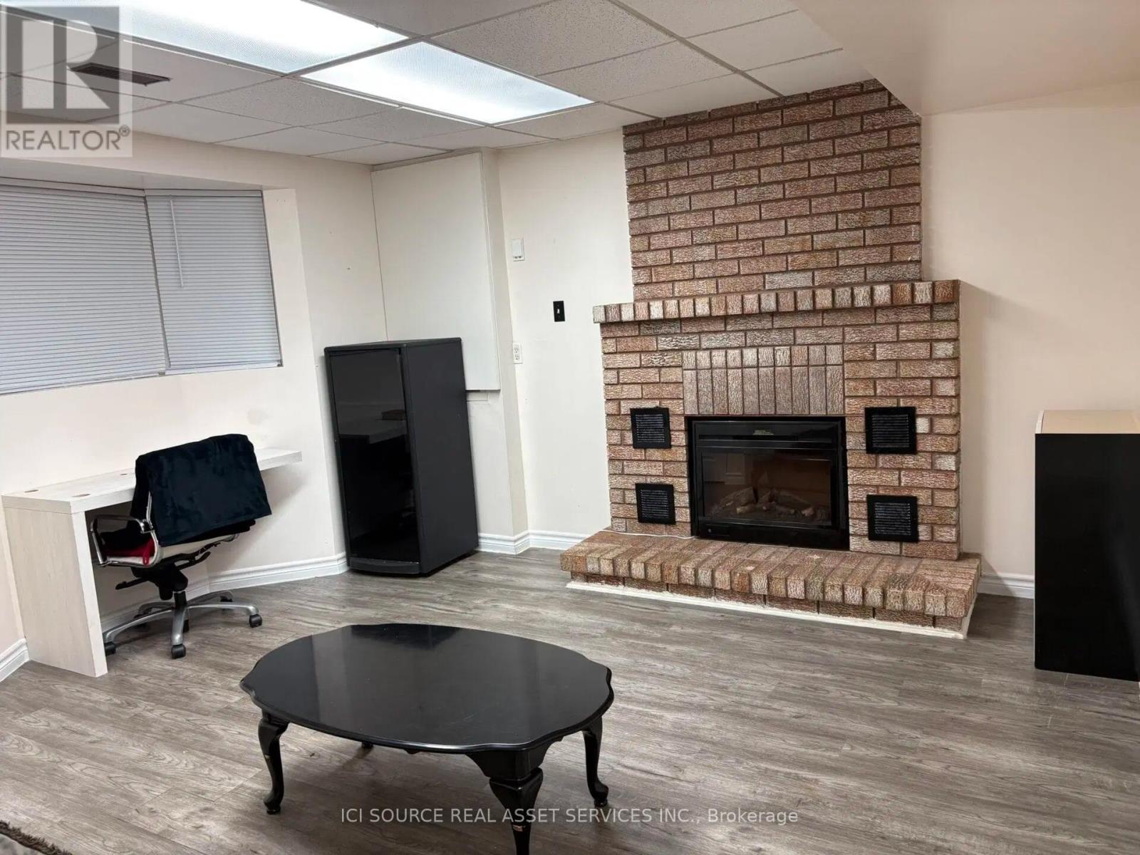 Lower - 23 Broadbridge Drive, Toronto, Ontario  M1C 3K5 - Photo 3 - E13107010