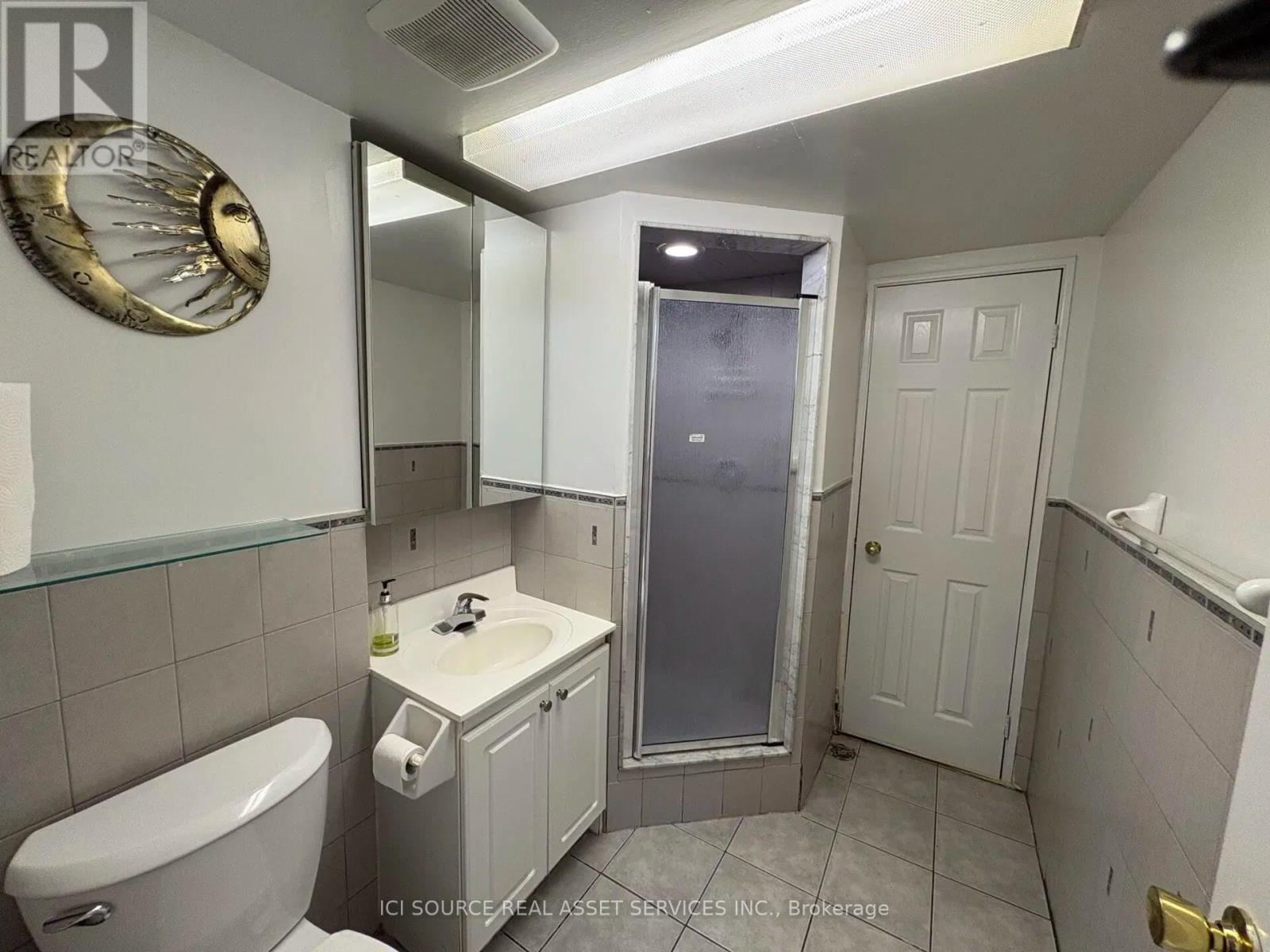 Lower - 23 Broadbridge Drive, Toronto, Ontario  M1C 3K5 - Photo 8 - E13107010