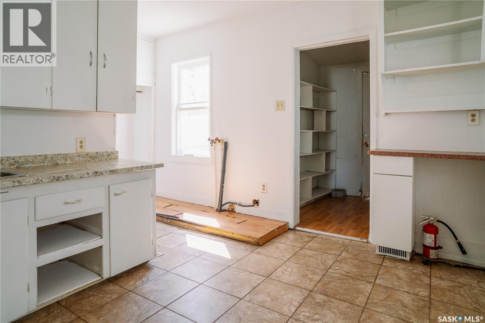 439 R Avenue S, Saskatoon, Saskatchewan  S7M 2Z4 - Photo 14 - SK035492