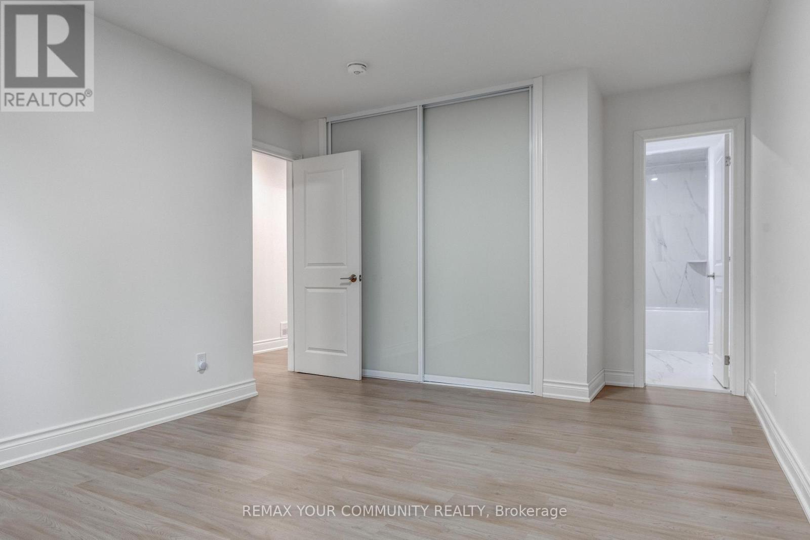 18 Ironshield Crescent, Markham, Ontario  L3T 3K7 - Photo 14 - N13106966