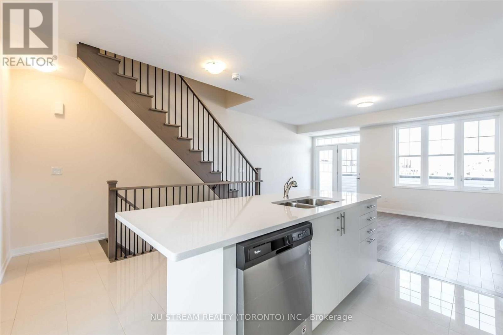 10578 Bathurst Street, Vaughan, Ontario  L6A 4Y4 - Photo 13 - N13106988