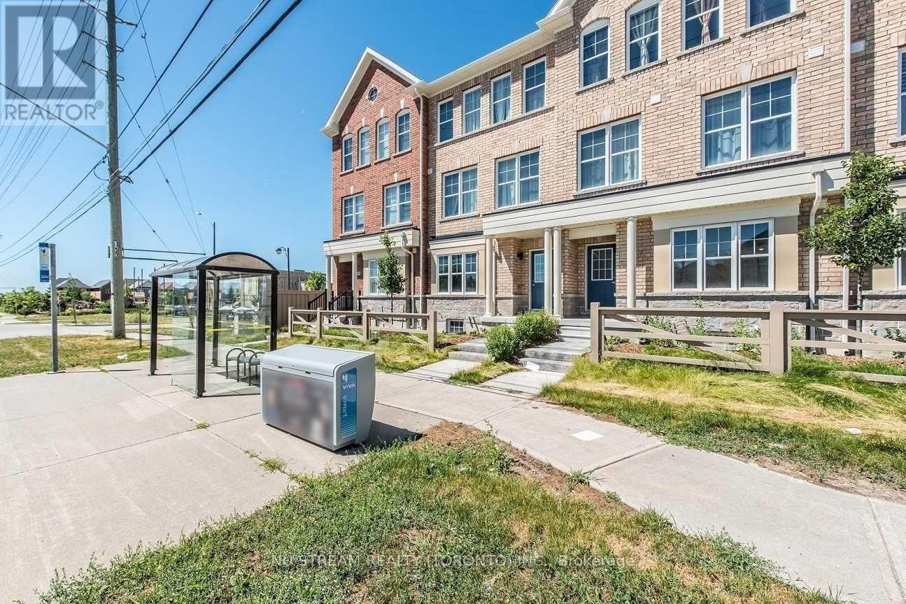 10578 Bathurst Street, Vaughan, Ontario  L6A 4Y4 - Photo 2 - N13106988