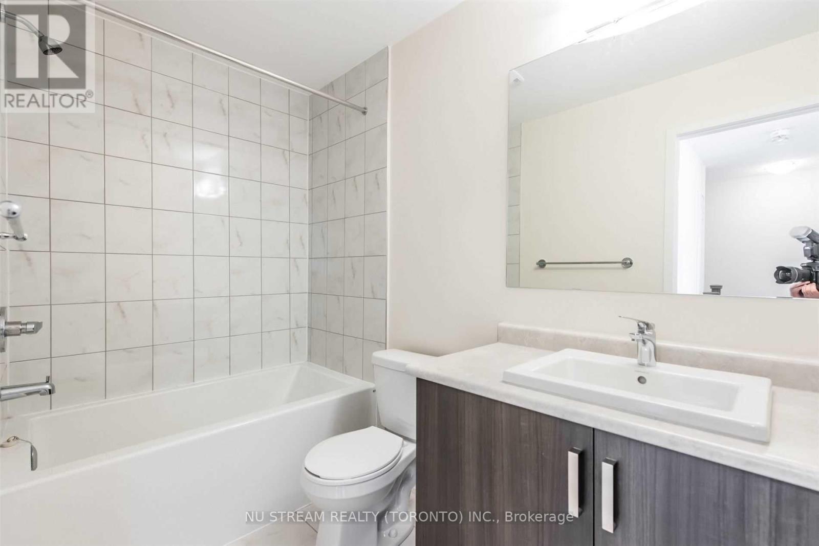 10578 Bathurst Street, Vaughan, Ontario  L6A 4Y4 - Photo 20 - N13106988
