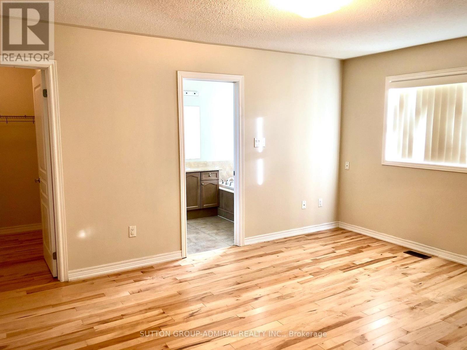 4 Stookes Crescent, Richmond Hill, Ontario  L4E 0J3 - Photo 16 - N13107024