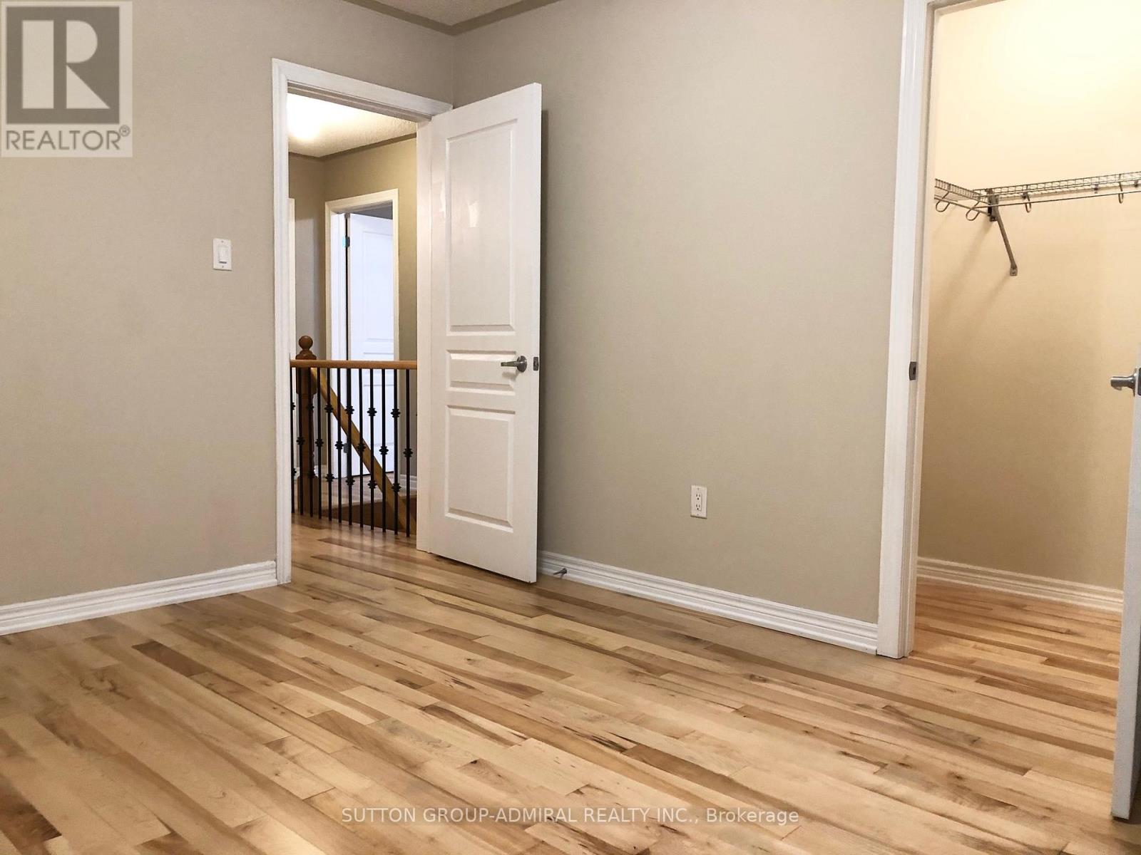 4 Stookes Crescent, Richmond Hill, Ontario  L4E 0J3 - Photo 24 - N13107024