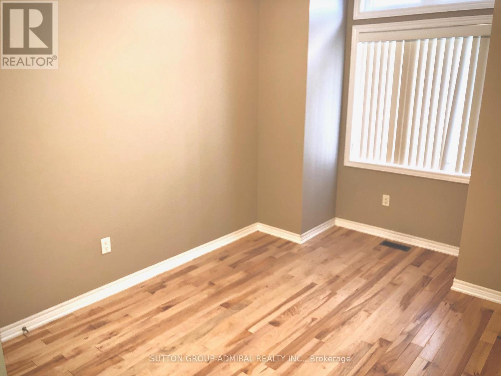 4 Stookes Crescent, Richmond Hill, Ontario  L4E 0J3 - Photo 27 - N13107024