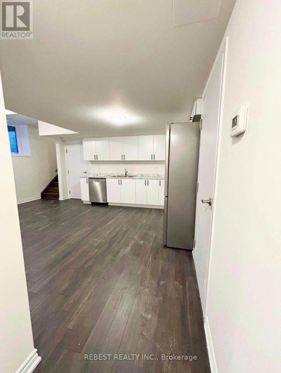 (Bsmt) - 57 Durham Avenue, Barrie, Ontario  L9J 0W7 - Photo 6 - S13084982