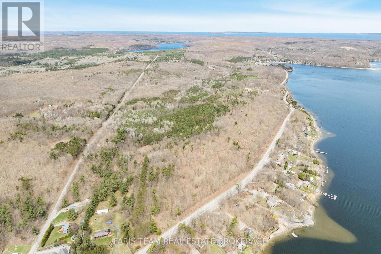364 Champlain Road, Penetanguishene, Ontario  L9M 1S4 - Photo 3 - S13106990