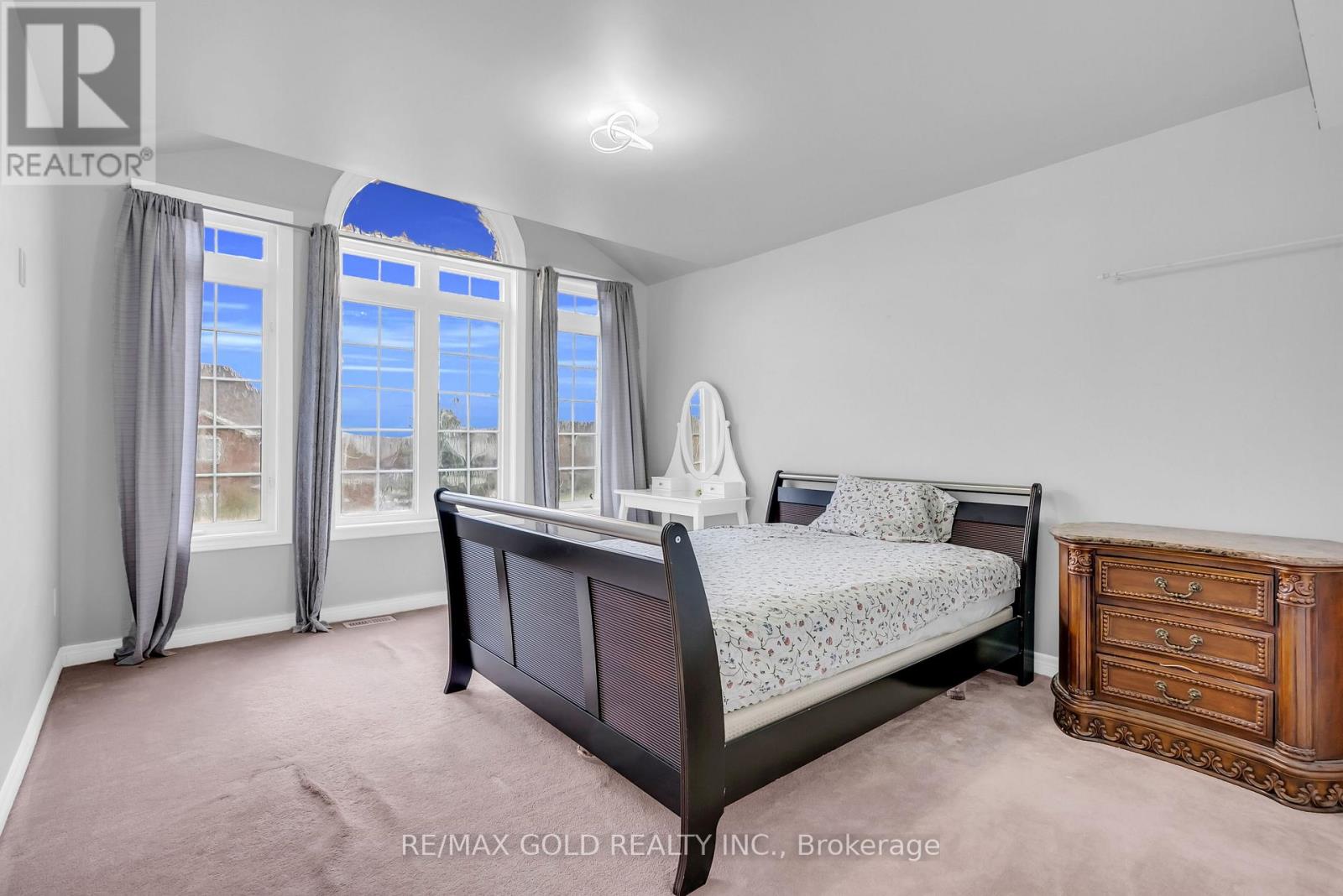 5499 Doctor Peddle Crescent, Mississauga, Ontario  L5M 0K7 - Photo 34 - W13106932